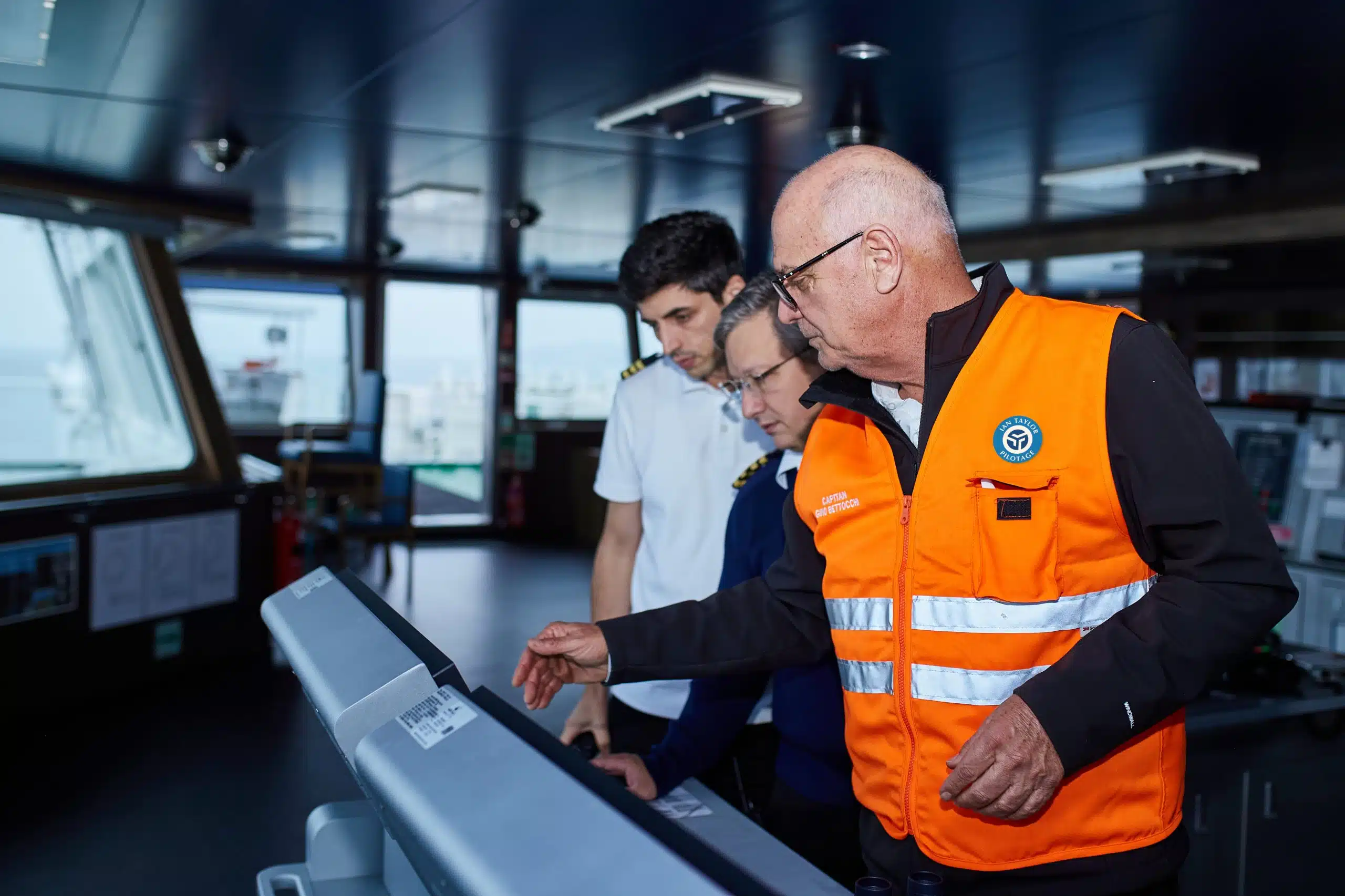 Practicaje en puertos de Perú - agencia marítima Ian Taylor