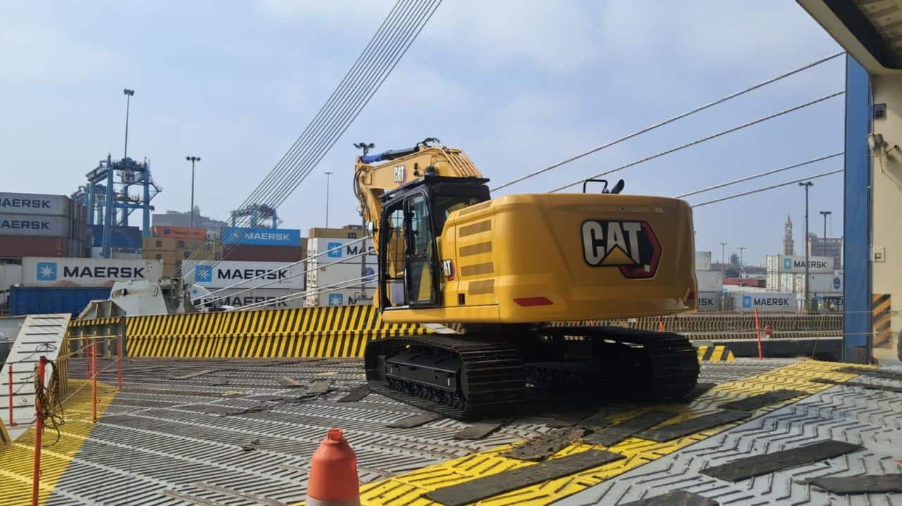 Mixed cargo handling